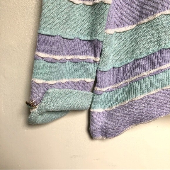 St. John Collection Marie Stripe Sweater Size Small - Picture 7 of 11